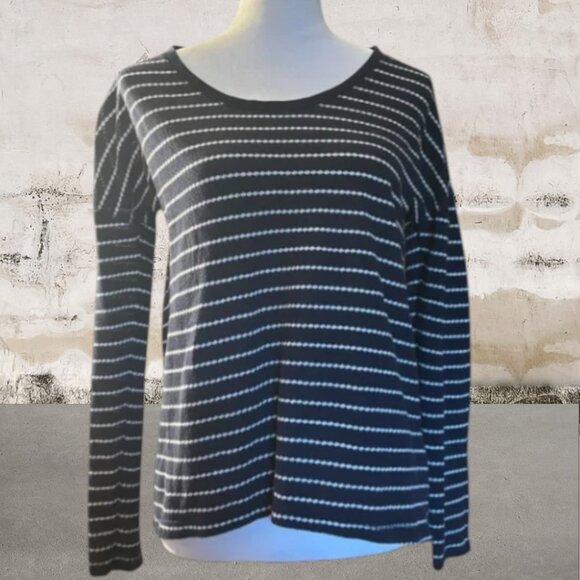 Abound Women's White and Blue Boxy Blouse Relaxed Fit Size Small - Picture 1 of 3